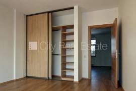 Detached house for rent in Riga, 205.00m2 Detached house for rent in Riga, 205.00m2