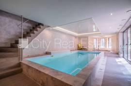 Detached house for rent in Jurmala, 720.00m2 Detached house for rent in Jurmala, 720.00m2