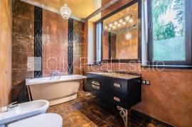 Detached house for rent in Jurmala, 720.00m2 Detached house for rent in Jurmala, 720.00m2