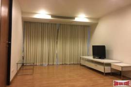 The Alcove 49 - Spacious Thong Lo One Bedroom Condo on Top Floor of Low-Rise Condo The Alcove 49 - Spacious Thong Lo One Bedroom Condo on Top Floor of Low-Rise Condo