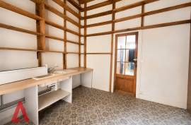 9 room, 279m2 Vineyard residence for sale in Saint thibery - 350 000 € * 9 room, 279m2 Vineyard residence for sale in Saint thibery - 350 000 € *