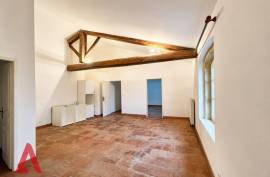 9 room, 279m2 Vineyard residence for sale in Saint thibery - 350 000 € * 9 room, 279m2 Vineyard residence for sale in Saint thibery - 350 000 € *