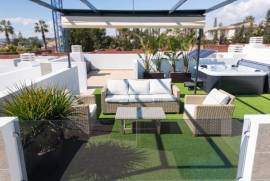 listing listing