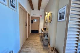 listing listing