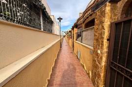 listing listing