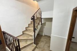 listing listing