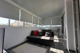 listing listing