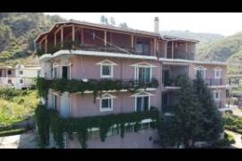 4-storey villa for sale in Gjirokaster