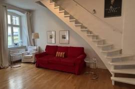 126 | Gorgeous two story apartment in Prenzlauer Berg