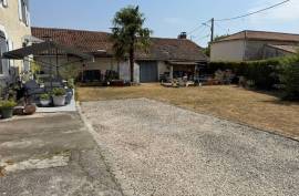 Lovely Country 4-Bedroom Home in Loubille - Exlusive to TIC IMMOBILIER - €175530