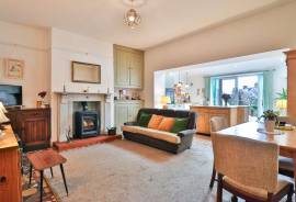 listing listing