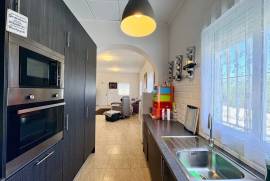 listing listing