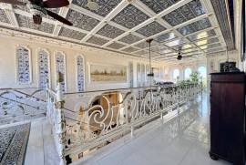 listing listing
