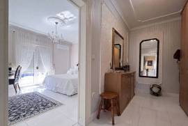 listing listing