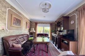listing listing