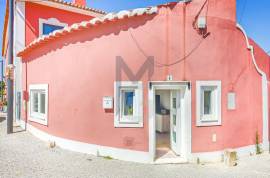 2 bedroom villa in Rio de Mouro Velho