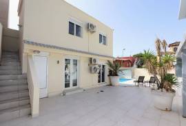 listing listing