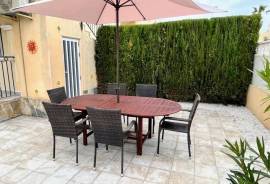 listing listing