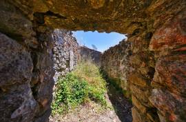 Stone Ruin for Rehabilitation with Sea View | Monchique Stone Ruin for Rehabilitation with Sea View | Monchique
