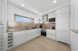 Semi-new 2 bedroom apartment in Exclusive Condominium - Praia da Rocha Semi-new 2 bedroom apartment in Exclusive Condominium - Praia da Rocha