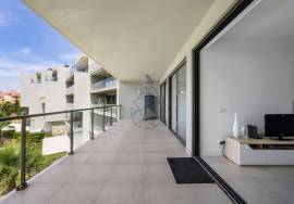 Semi-new 2 bedroom apartment in Exclusive Condominium - Praia da Rocha Semi-new 2 bedroom apartment in Exclusive Condominium - Praia da Rocha