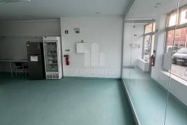 Excellent Investment Opportunity – Commercial Space Prepared for the Health Area | Vila Nova de Gaia Excellent Investment Opportunity – Commercial Space Prepared for the Health Area | Vila Nova de Gaia