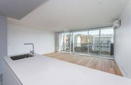 New 2 Bedroom Apartment with Balcony and 2 Parking Spaces in Matosinhos Sul