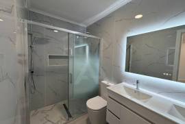 Apartamento T4 usado com 120 m² em Amora, Seixal, Setúbal. Apartamento T4 usado com 120 m² em Amora, Seixal, Setúbal.