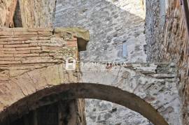 Charming restored apartment in medieval hamlet Charming restored apartment in medieval hamlet