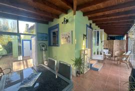 listing listing