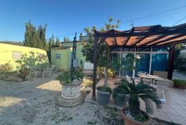 listing listing