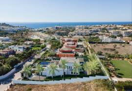 Luxury 4 Bedroom Villa with Sea Views in Porto de Mós, Lagos