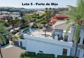 Luxury 4 Bedroom Villa with Sea Views in Porto de Mós, Lagos