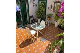 listing listing