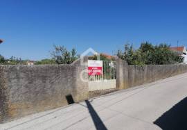Urbanizable Land with 2,160 m², in Reguengo Grande, Lourinhã