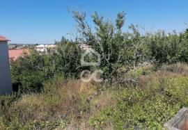 Urbanizable Land with 2,160 m², in Reguengo Grande, Lourinhã