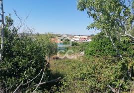 Urbanizable Land with 2,160 m², in Reguengo Grande, Lourinhã