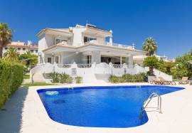 Premium Renovated 3-Storey Villa for Sale in Vilamoura