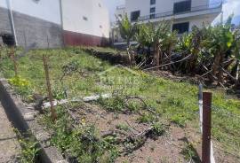 Authentic Madeira Property with Two Houses, Land & Exceptional Investment Potential Authentic Madeira Property with Two Houses, Land & Exceptional Investment Potential
