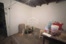 Authentic Madeira Property with Two Houses, Land & Exceptional Investment Potential Authentic Madeira Property with Two Houses, Land & Exceptional Investment Potential