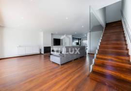 Luxury Villa with heated swimming pool and stunning panoramic views over Braga
