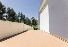 Luxury Villa with heated swimming pool and stunning panoramic views over Braga Luxury Villa with heated swimming pool and stunning panoramic views over Braga