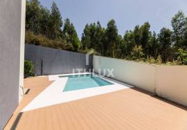 Luxury Villa with heated swimming pool and stunning panoramic views over Braga Luxury Villa with heated swimming pool and stunning panoramic views over Braga