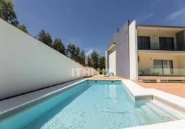 Luxury Villa with heated swimming pool and stunning panoramic views over Braga Luxury Villa with heated swimming pool and stunning panoramic views over Braga