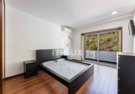 Luxury Villa with heated swimming pool and stunning panoramic views over Braga Luxury Villa with heated swimming pool and stunning panoramic views over Braga