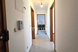 T1 in Carnaxide - 1st floor T1 in Carnaxide - 1st floor