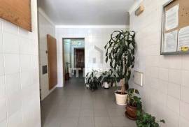 T1 in Carnaxide - 1st floor T1 in Carnaxide - 1st floor