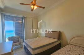 Luxury Apartment with 3 Suites and Panoramic Ocean Front View | Pitangueiras Beach, Guarujá Luxury Apartment with 3 Suites and Panoramic Ocean Front View | Pitangueiras Beach, Guarujá