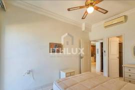 Luxury Apartment with 3 Suites and Panoramic Ocean Front View | Pitangueiras Beach, Guarujá Luxury Apartment with 3 Suites and Panoramic Ocean Front View | Pitangueiras Beach, Guarujá