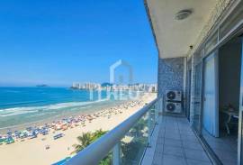 Luxury Apartment with 3 Suites and Panoramic Ocean Front View | Pitangueiras Beach, Guarujá Luxury Apartment with 3 Suites and Panoramic Ocean Front View | Pitangueiras Beach, Guarujá